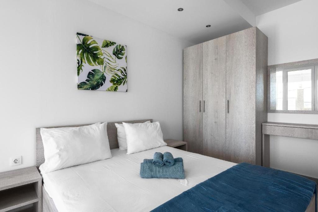Blue Horizon 5 Apartment *